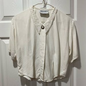 White crop top with lace trim